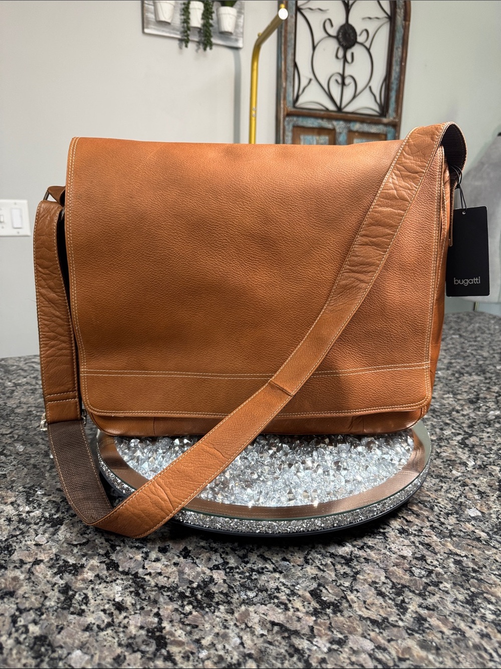 Bugatti Men's Leather Messenger Bag in Cognac Brown NWT